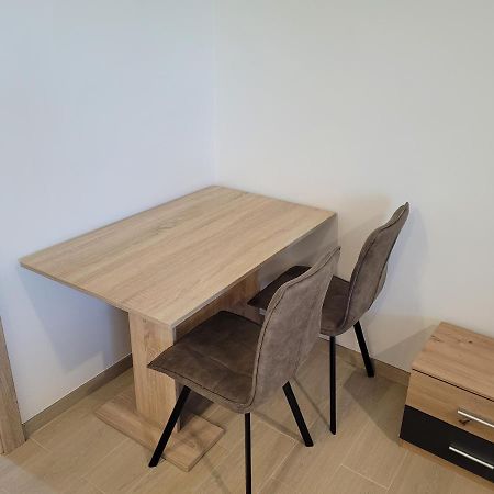 Apartman Neva Ґаланта Екстер'єр фото